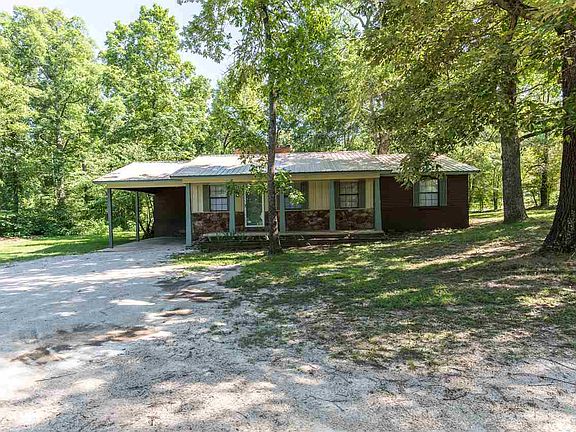 2nd image of 752 County Road 488