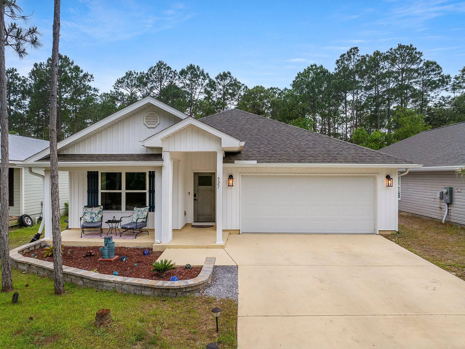 4 bed, 2.0 bath, 1752 sqft, $2,995 — Photo 3