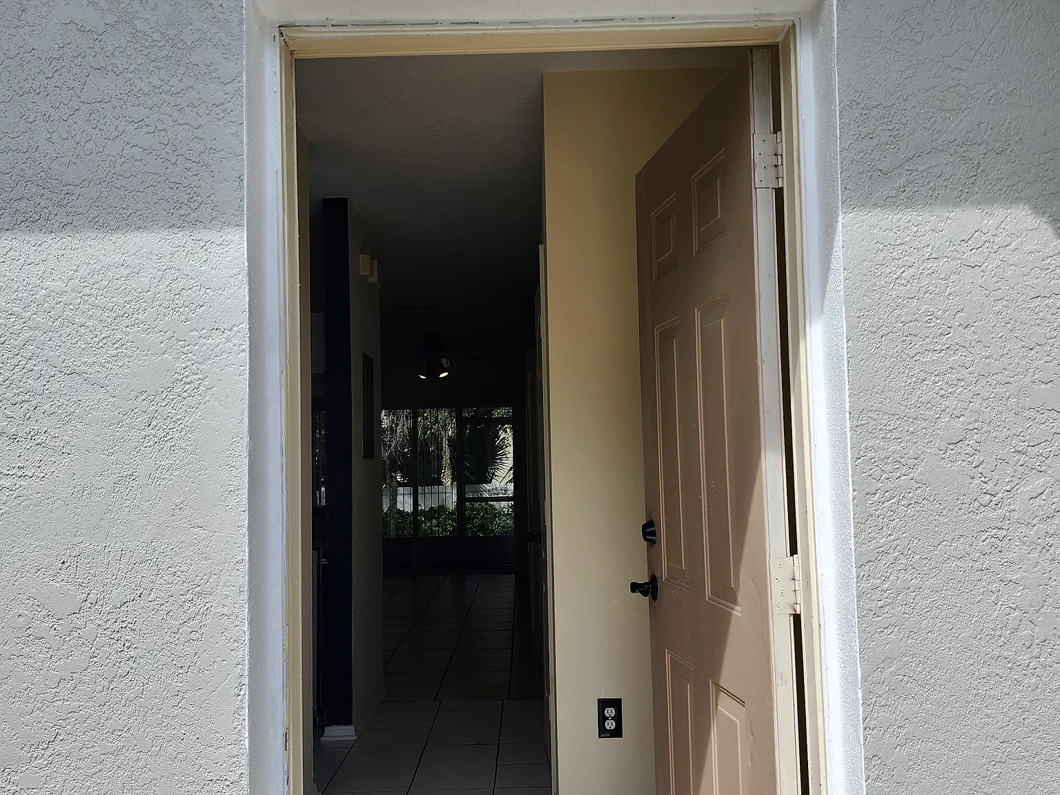 2 bed, 2.5 bath, 1100 sqft, $1,750 — Photo 3
