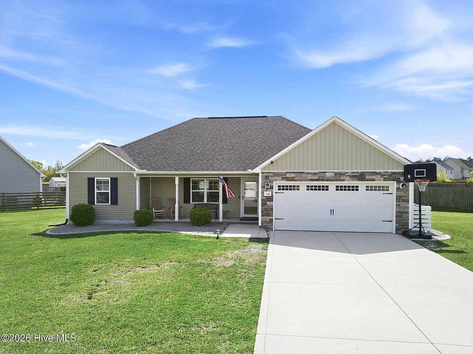 1st image of 116 Bridgeport Drive