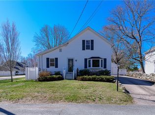 106 Winter St, South Kingstown, RI 02879