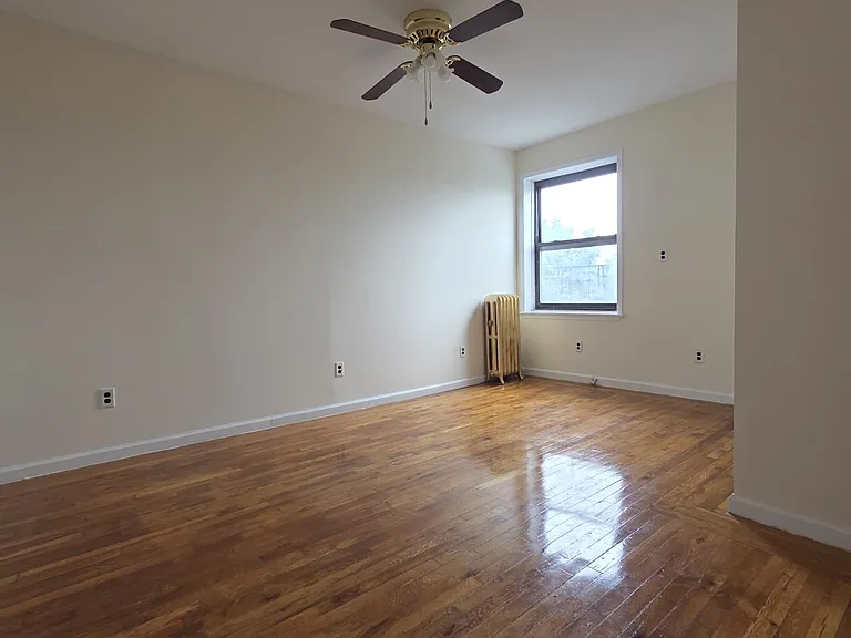 333 86th St #4B — Photo 3