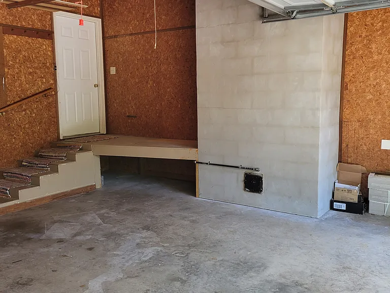 110 Hilton Ln — Photo 35