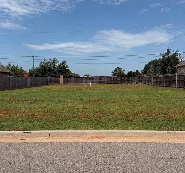 2nd image of 4517 Hambletonian Ln Lot 10