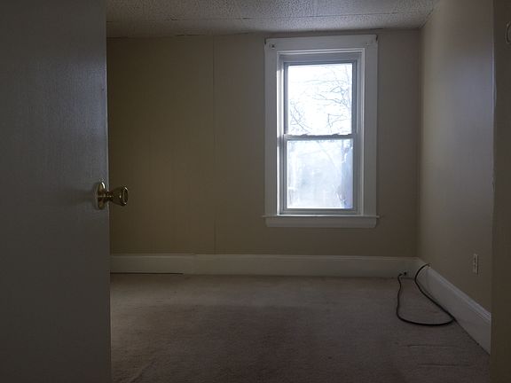 2014-02-06 15_03272015