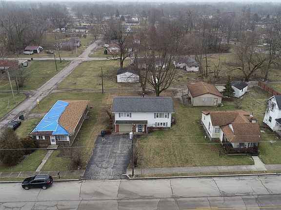 4th image of 1915 E Highland Ave