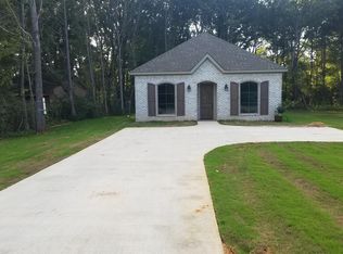 6359 Chesterville Rd, Tupelo, MS 38801