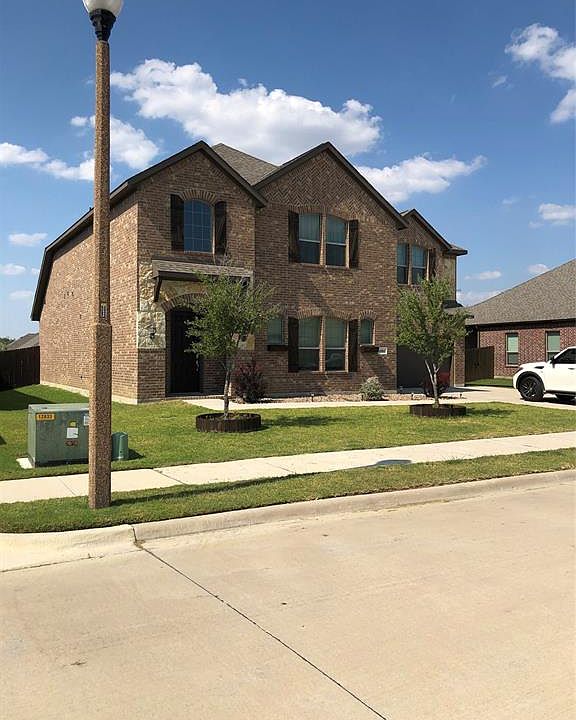 1st image of 4904 Brookside Dr