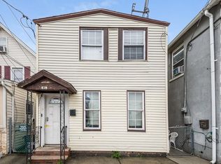 639 State St, Perth Amboy, NJ 08861