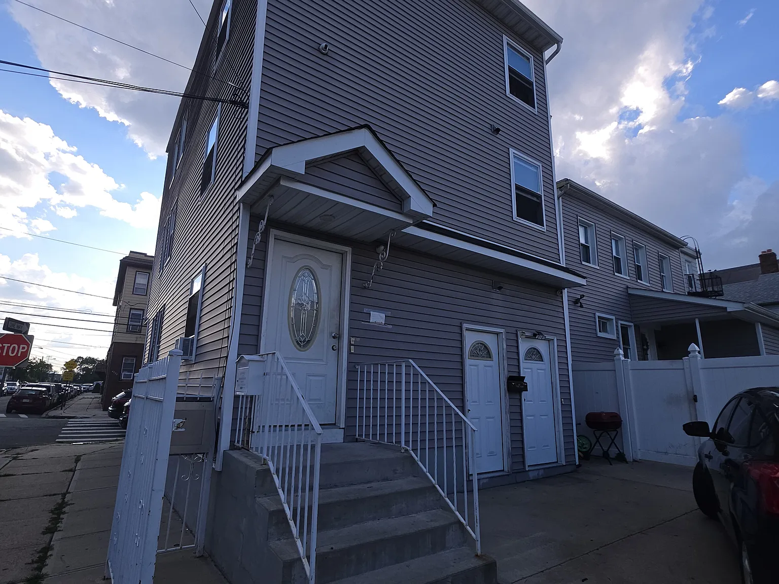 2 bed, $2,100 — Photo 2