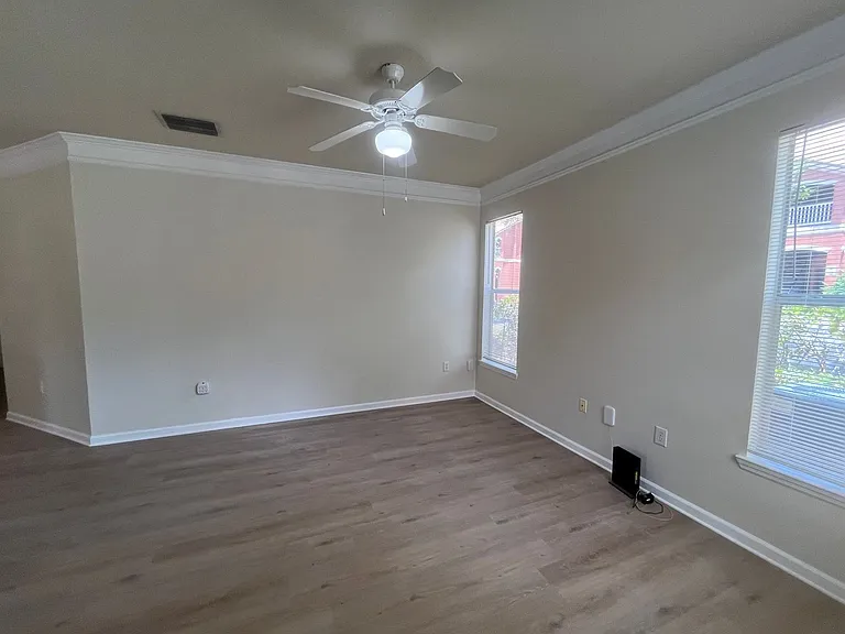 8819 Villa View Cir #107 — Photo 3
