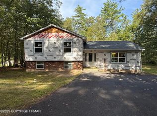 1115 Marshalls Creek Rd, East Stroudsburg, PA