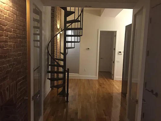 Rented by Loom Group | media 51