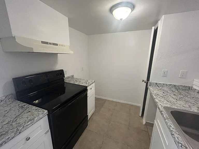 2429 Alex Kornman Blvd #D — Photo 2