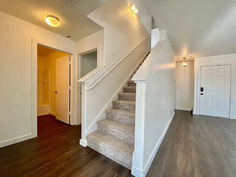 6608 Ferrystone Pass — Photo 11