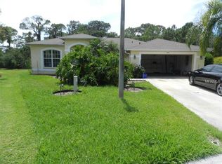 7472 Ridge Rd, Sarasota, FL 34238