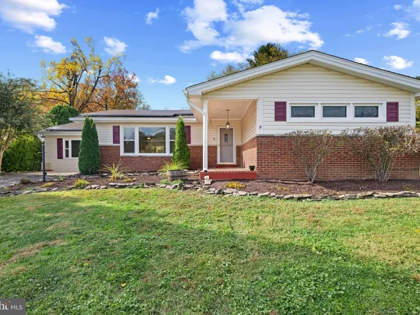 19724 Meredith Dr, Rockville, MD 20855