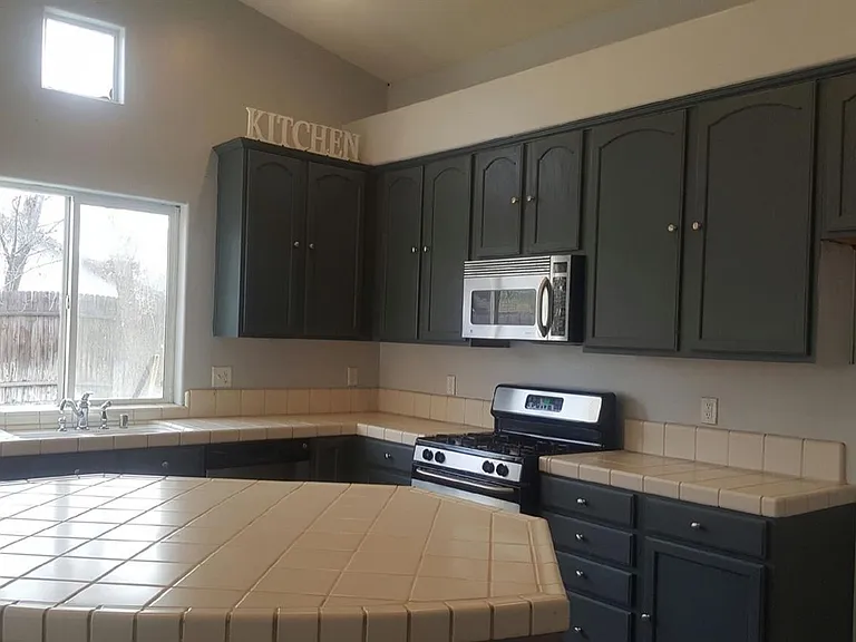 9515 Battaglia Dr — Photo 2