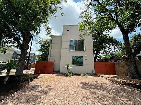3rd image of 5517B Avenue G