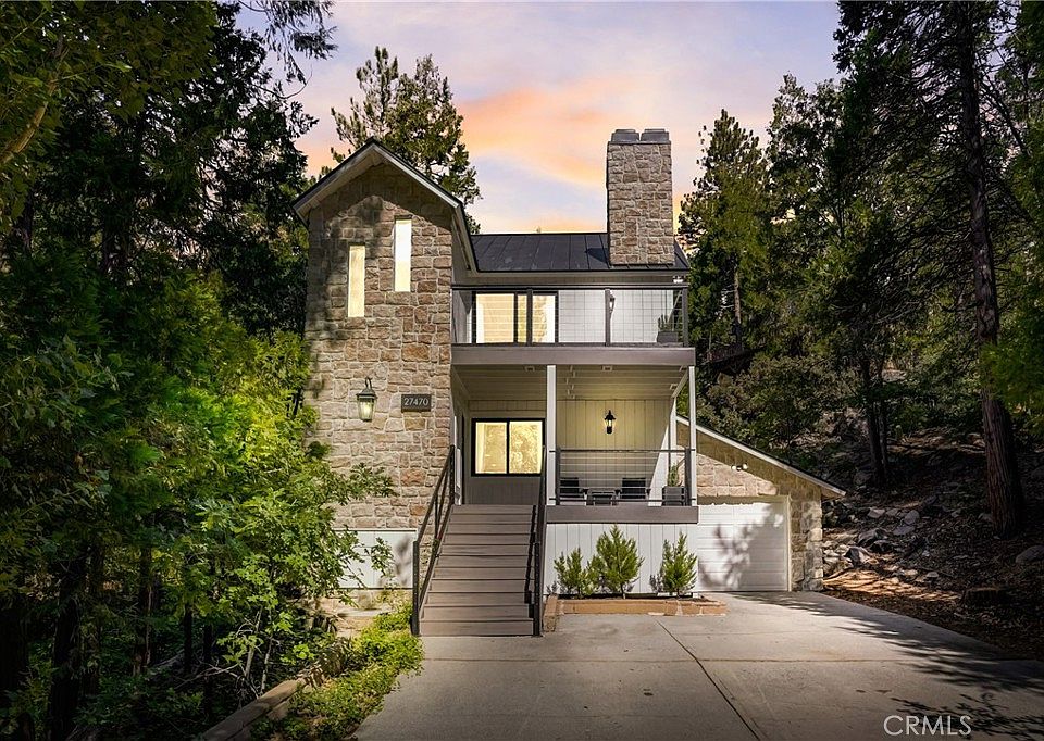 1st image of 27470 Cedarwood Dr