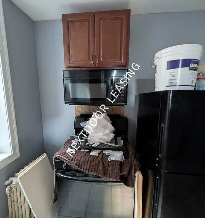 399 Avenue C #4M