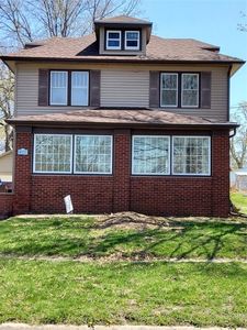 620 E 8th St S, Newton, IA, 50208