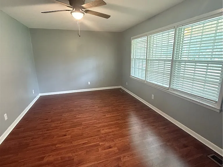 6427 Freeport Rd — Photo 6