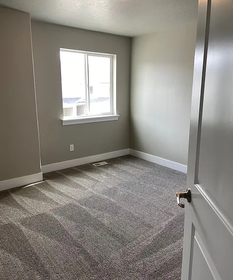 1902 S 1080 W — Photo 21