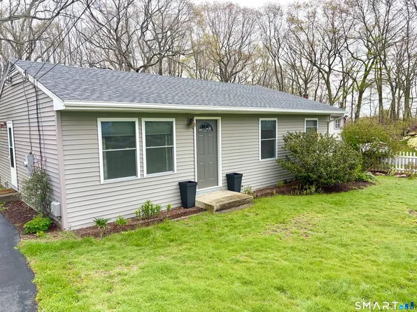 21 Whittle Street, Groton, CT 06355