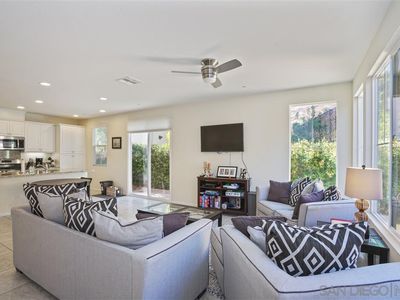 1381 Dolomite Way, San Marcos, CA, 92078