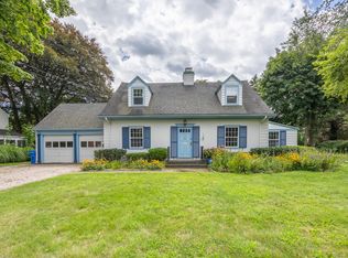 21 Fernwood Rd, Hamden, CT 06517