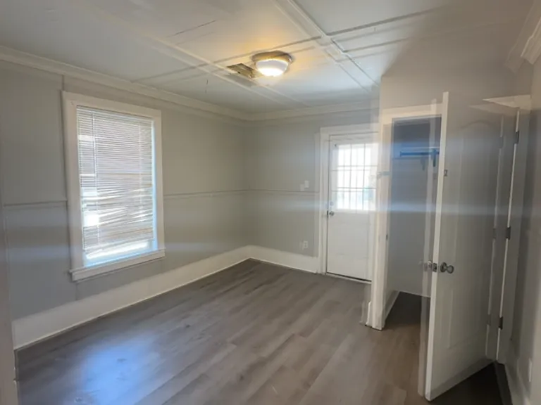 18 Calloway St #4 — Photo 5