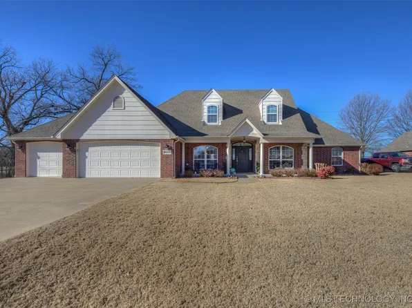 9934 S Maybelle Ave, Jenks, OK 74037