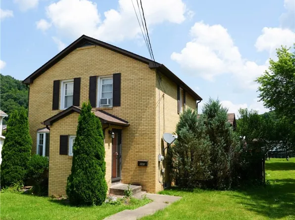 365 2nd St, Clymer, PA 15728