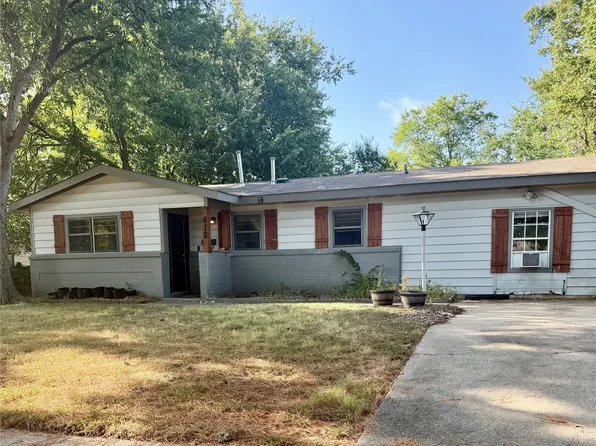 412 E Lovers Ln, Arlington, TX 76010