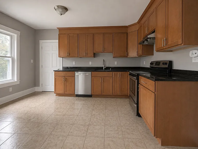 12 Abbott St #1/2 — Photo 5