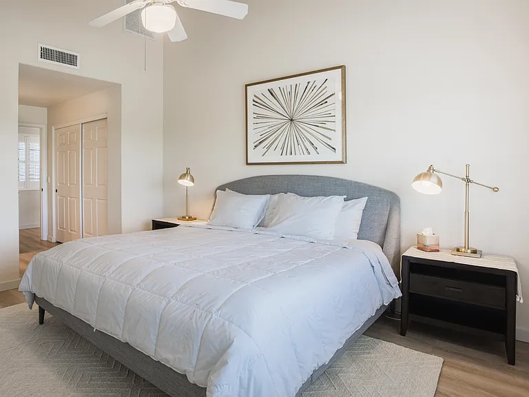 7921 E Joshua Tree Ln — Photo 12