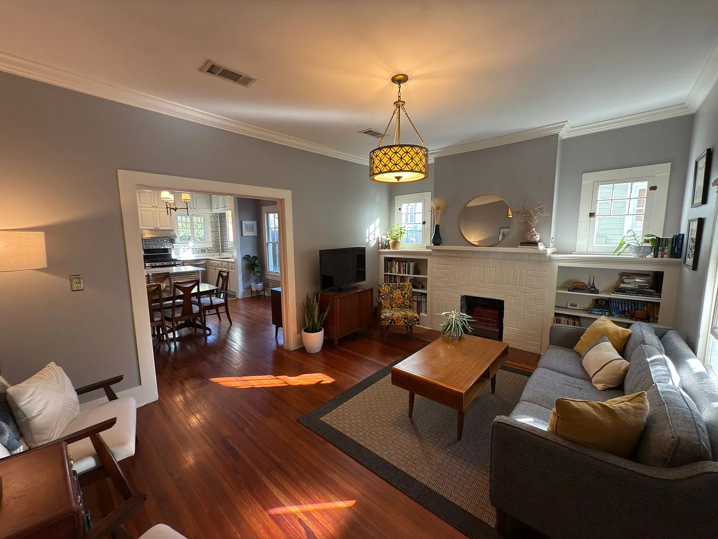Garden District Two Bedroom Cottage Anticipated Late December Availability — Photo 4