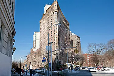 Sold by Warren Lewis Realty