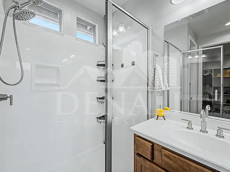 4260 E Jesse St — Photo 9