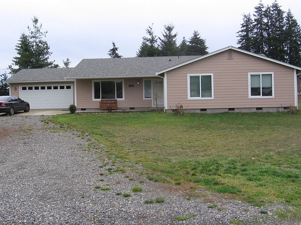 Newer construction on large lot