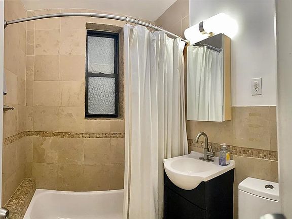 5th image of 429 Fairmount Ave APT 101