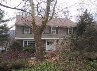 69 Ridge Dr, Berkeley Heights, NJ 07922