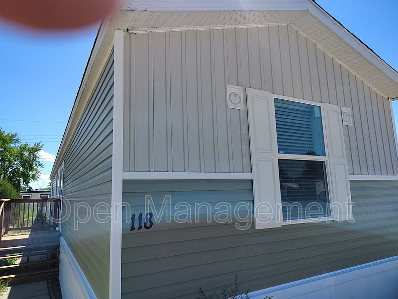 1st image of 118 Erin Ln