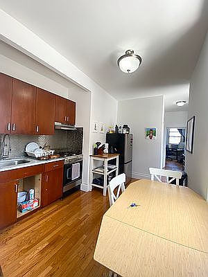 5th image of 120 Mac Dougal St #26