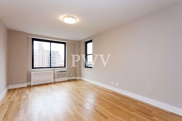 Rented by PWV Acquisitions | media 31