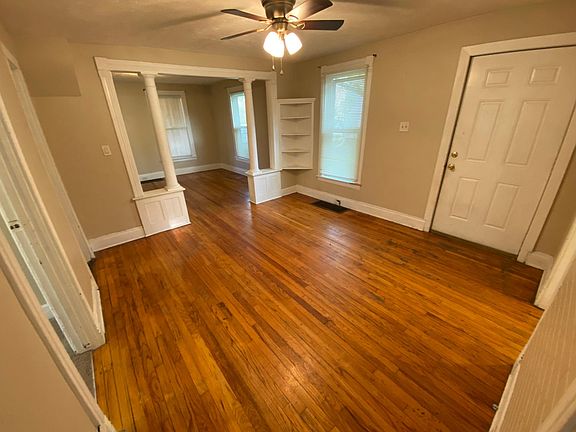 4th image of 633 N Saint Louis Blvd