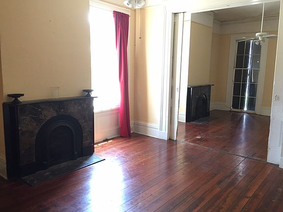 5th image of 1560 Magazine St APT A