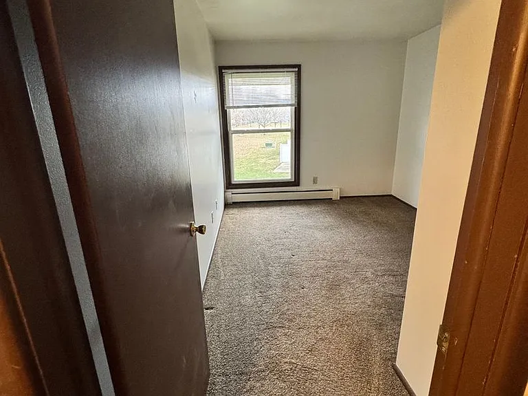 1515 Holiday Dr — Photo 23