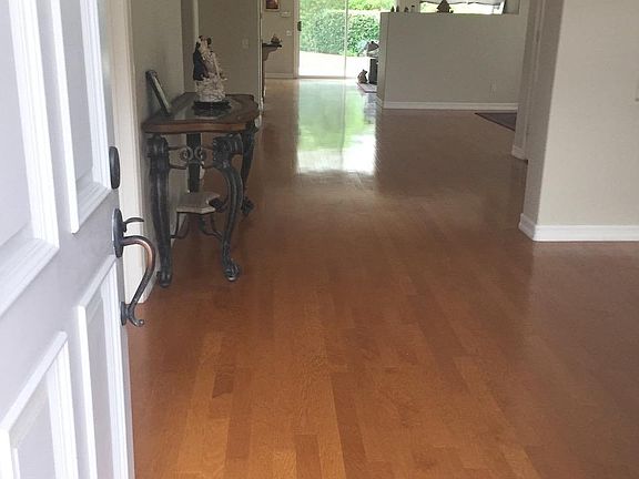 2nd image of 823 Alderdale Ct